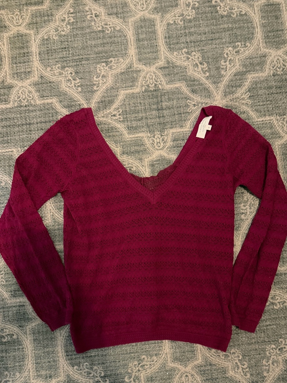 Sézane Women's V-Neck Lightweight Knit Sweater - Berry